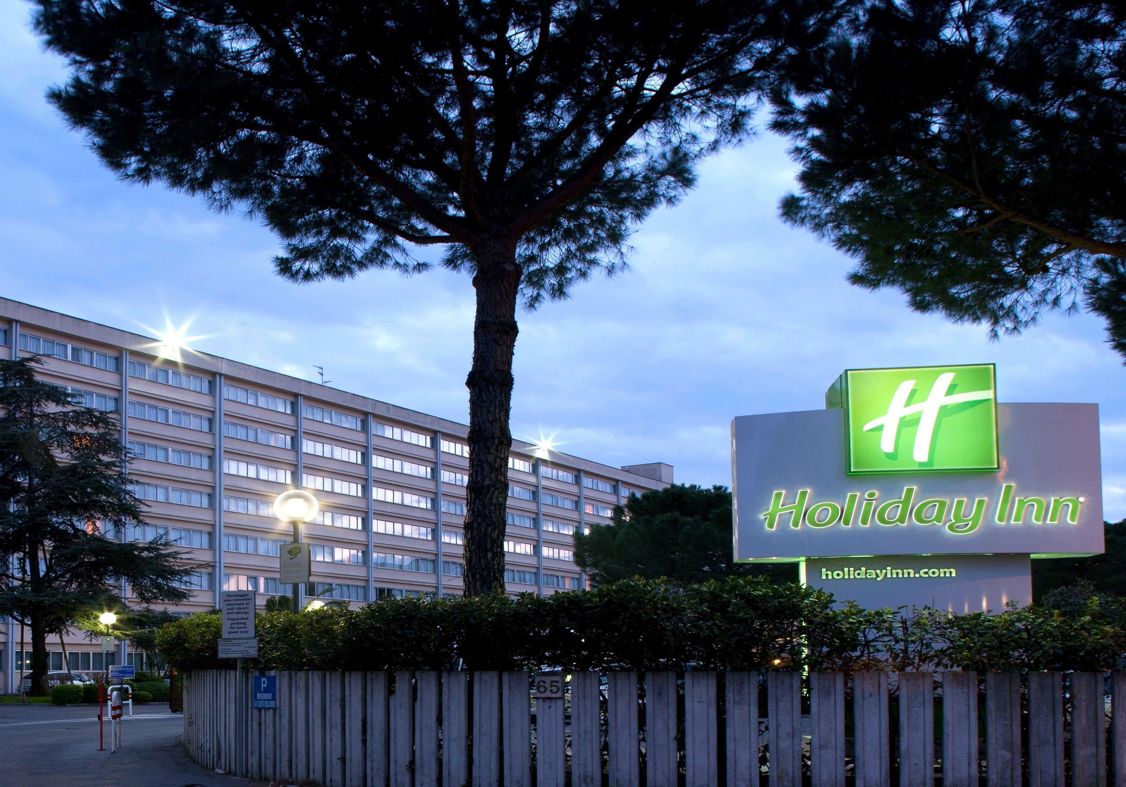 Holiday Inn Rome - Eur Parco Dei Medici, An Ihg Hotel Εξωτερικό φωτογραφία